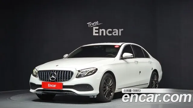 Mercedes-Benz E- W213 E220d