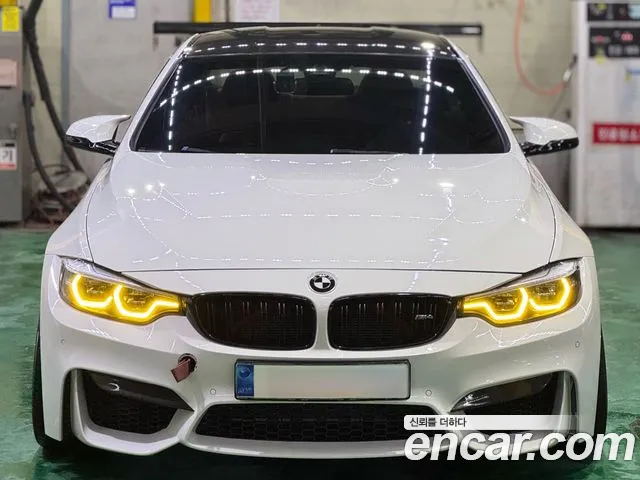 BMW M4 (F82) M4