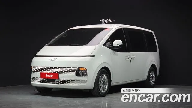 Hyundai Staria 5