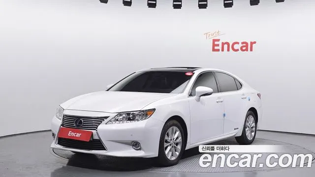 Lexus ES300h XV60