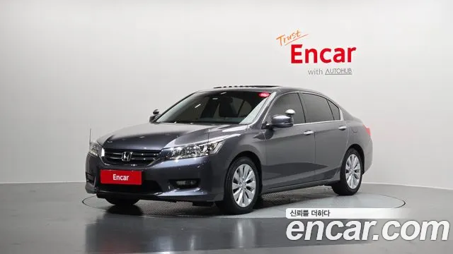 Honda Accord 2.4 9
