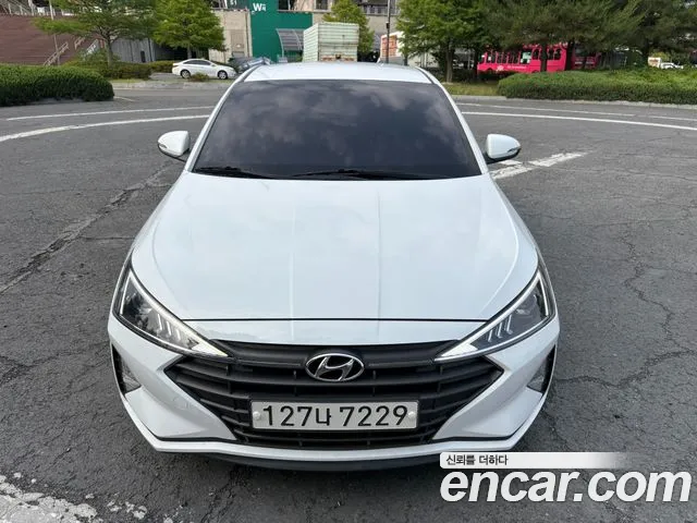 Hyundai The New Avante AD 1.6