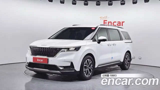 Kia Carnival 4 Gasoline 9 Signature