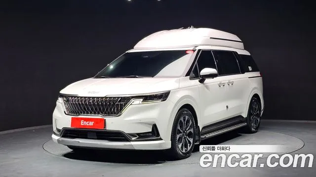 Kia Carnival 4 Gasoline 7 Signature