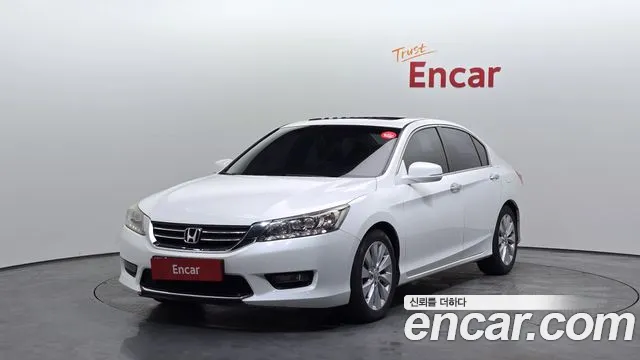 Honda Accord 2.4 9