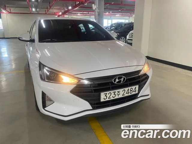 Hyundai The New Avante AD 1.6 LPi