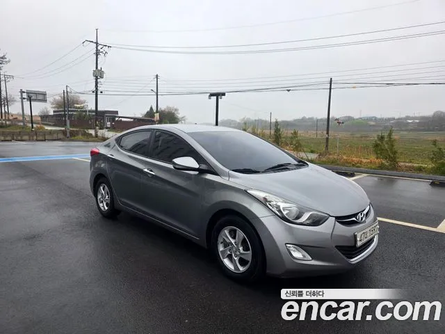 Hyundai Avante MD M16 GDI