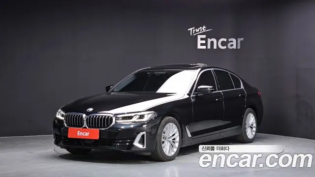 BMW 5 (G30) 520i