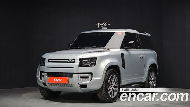 Land Rover Defender (L663) 90 D250 XS