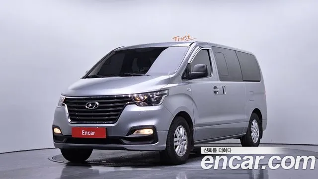 Hyundai The New Grand Starex 5