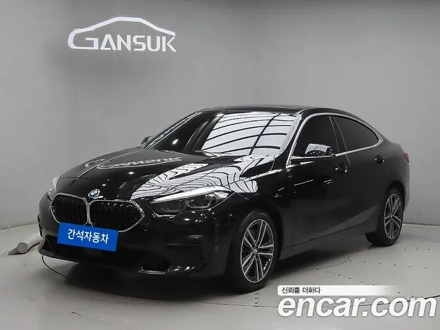 BMW 2 (F44) 220i