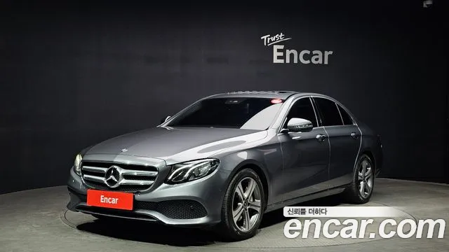 Mercedes-Benz E- W213 E300