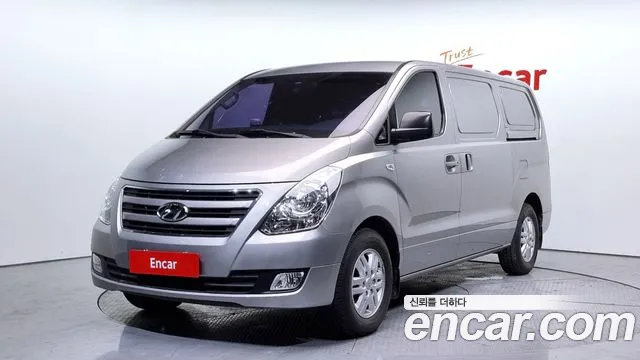 Hyundai Grand Starex 3