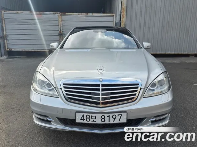 Mercedes-Benz S- W221 S500L