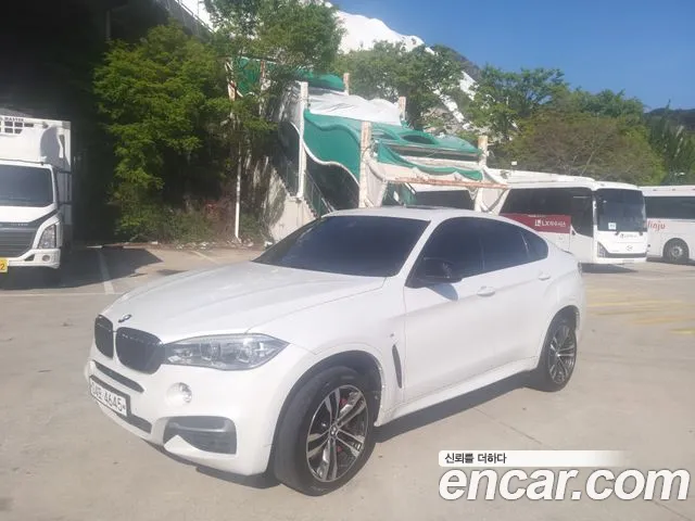 BMW X6 (F16) M50d