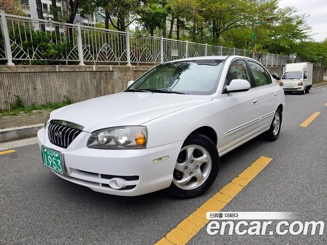 Hyundai Avante XD 1.6 VVT Base