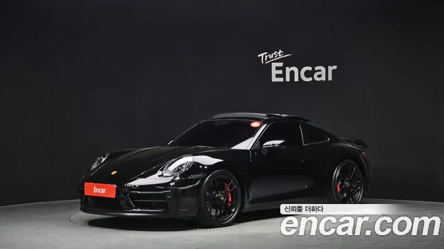 Porsche 911 (992) 4 GTS