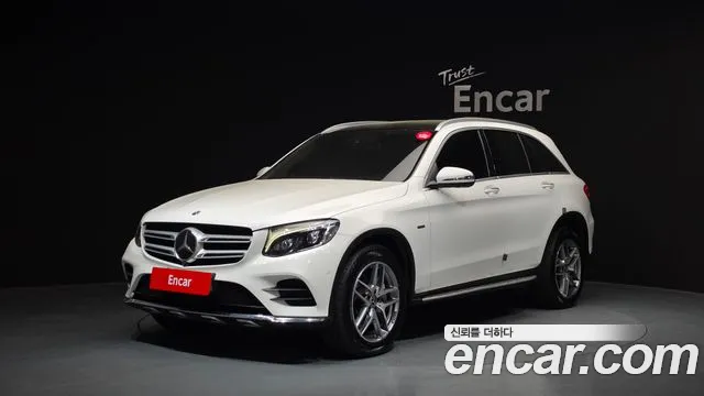Mercedes-Benz GLC- X253 GLC350e 4MATIC AMG Line