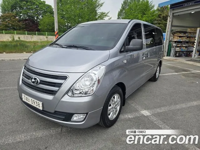 Hyundai Grand Starex 12