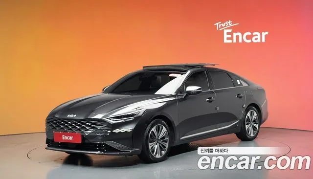 Kia K8 Hybrid Signature