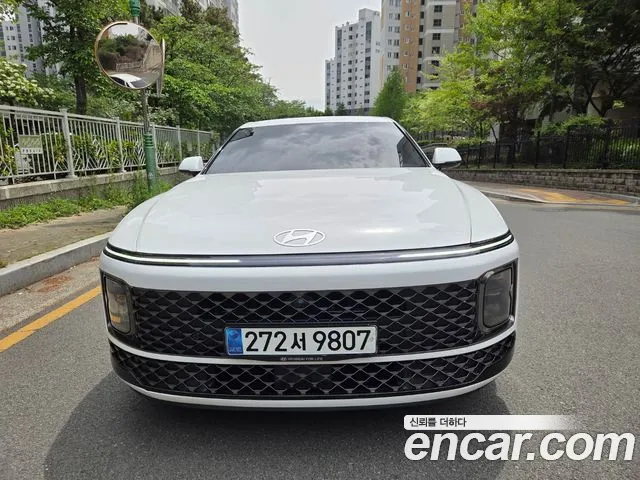 Hyundai Grandeur (GN7) 2.5 Gasoline 2WD