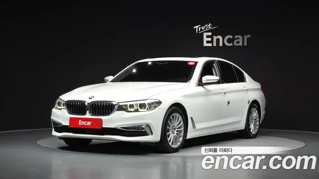 BMW 5 (G30) 520i