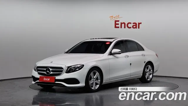 Mercedes-Benz E- W213 E220d