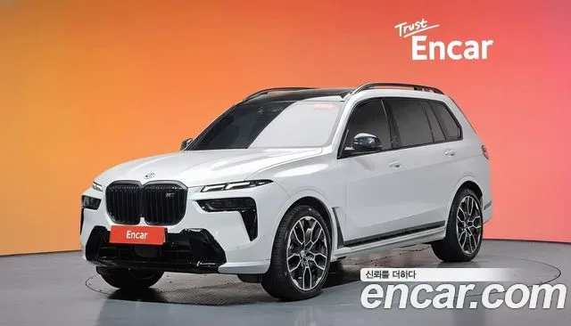 BMW X7 (G07) xDrive 40i M 7