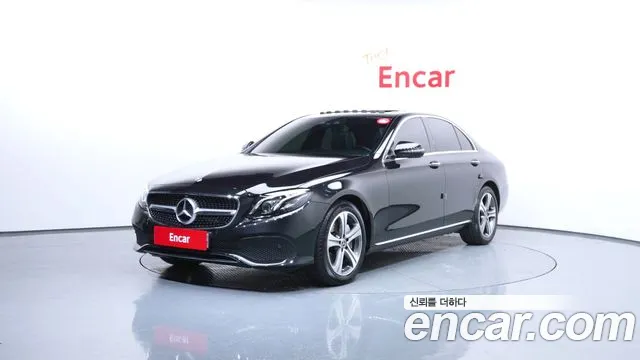 Mercedes-Benz E- W213 E300 4MATIC
