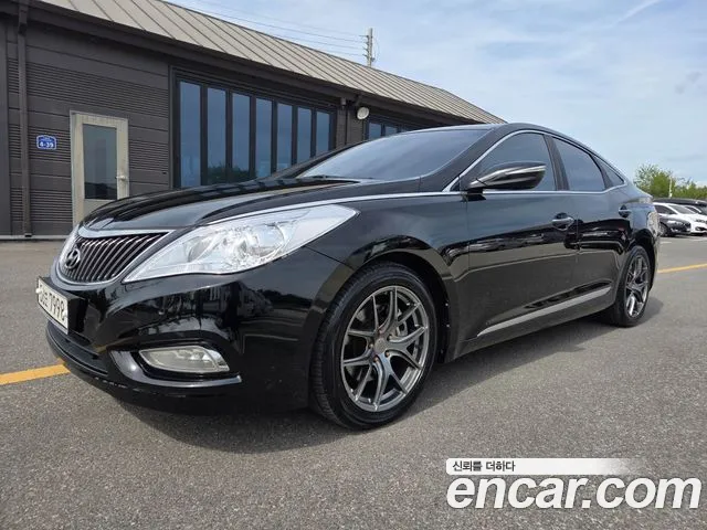 Hyundai Grandeur HG HG300