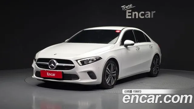 Mercedes-Benz A- W177 A220
