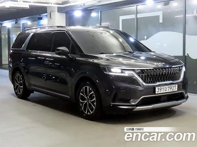 Kia Carnival 4 Gasoline 9 Noblesse