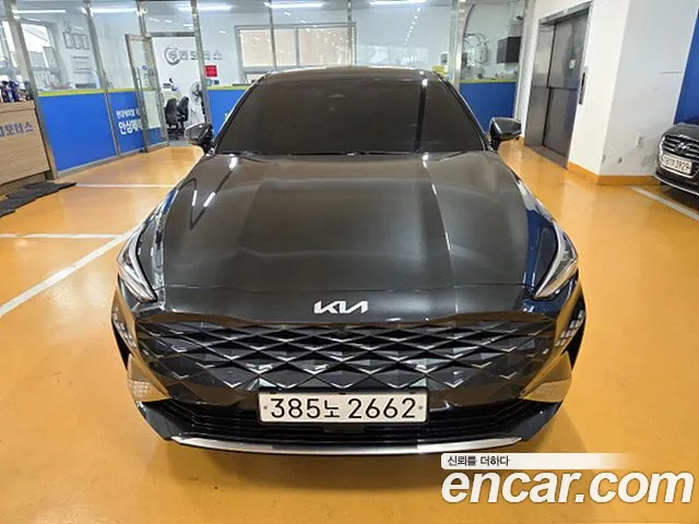 Kia K8 Hybrid Signature