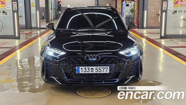 Audi RS3 (8Y) 2.5 TFSI