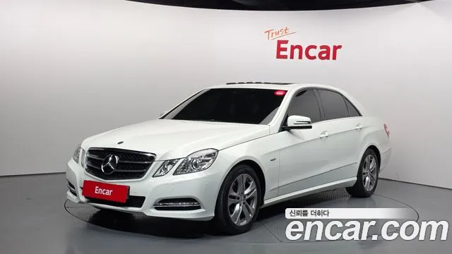 Mercedes-Benz E- W212 E220 CDI