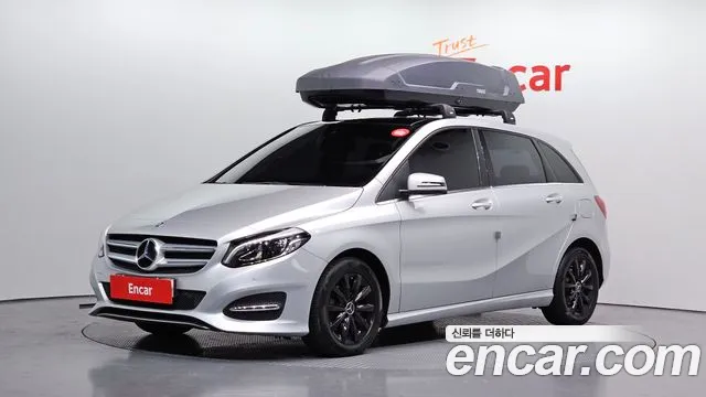 Mercedes-Benz B- W246 B200 d