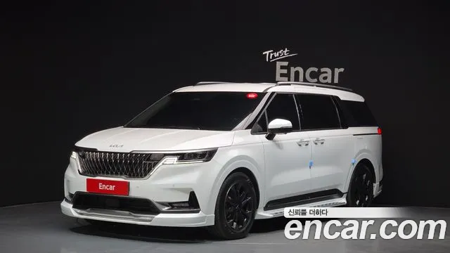 Kia Carnival 4 Gasoline 9 Noblesse