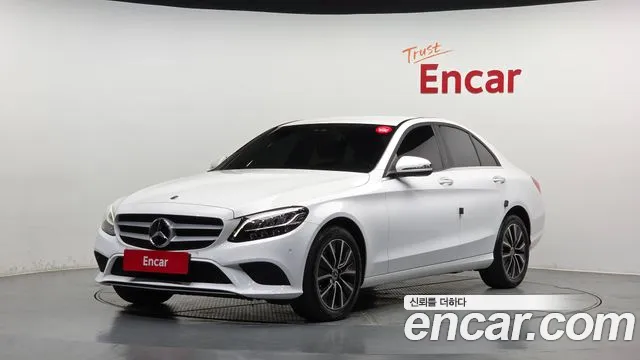 Mercedes-Benz C- W205 C200
