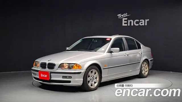 BMW 3 320i E46