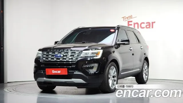 Ford Explorer 2.3 Limited 4WD 5