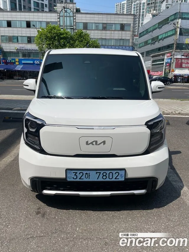 Kia The New Kia EV
