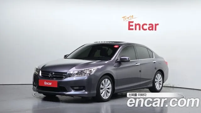 Honda Accord 2.4 9