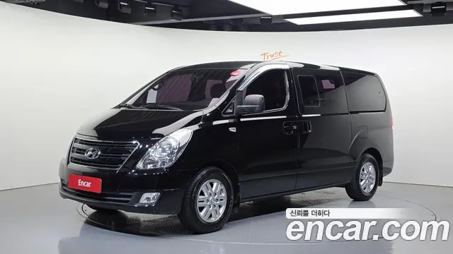 Hyundai Grand Starex 12