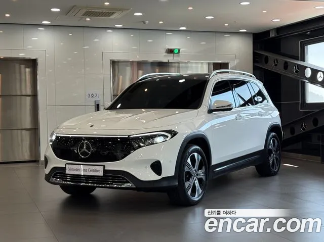Mercedes-Benz EQB X243 EQB300 4MATIC