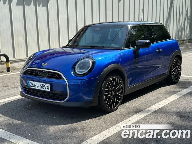 MINI Cooper S 4