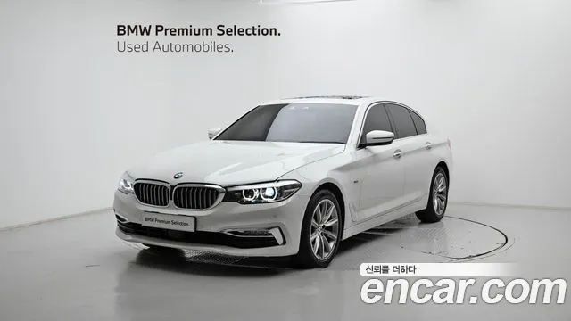 BMW 5 (G30) 520i