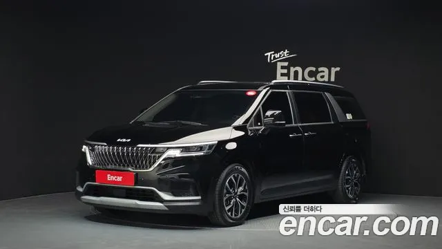 Kia Carnival 4 11 Prestige