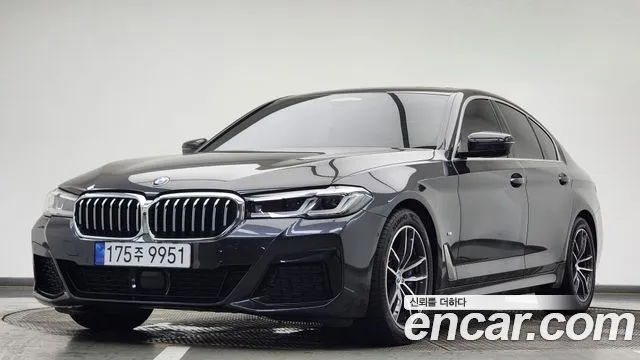BMW 5 (G30) 520i M