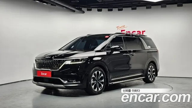 Kia Carnival 4 Gasoline 9 Signature