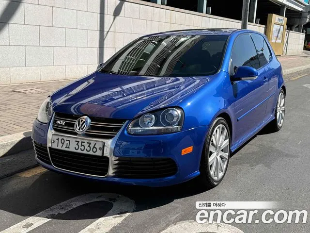 Volkswagen Golf 5 R32